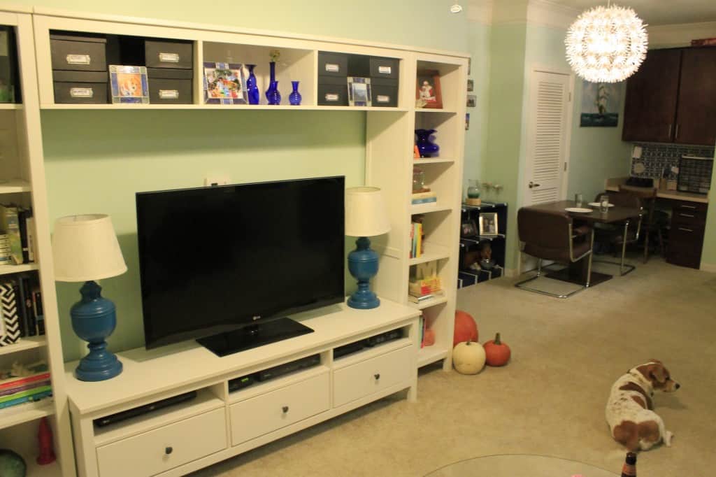 Living Room - Charleston Crafted