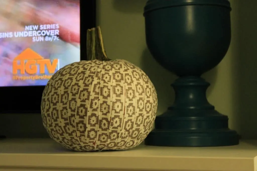 modge podge a pumpkin - charleston crafted