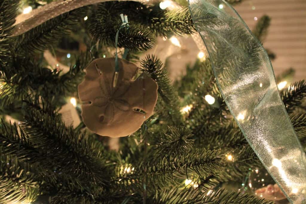 A DIY Coastal Christmas Tree - Charleston Crafted
