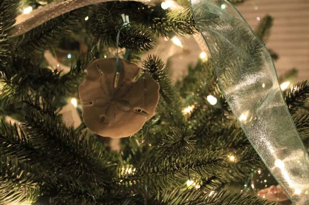 A DIY Coastal Christmas Tree - Charleston Crafted