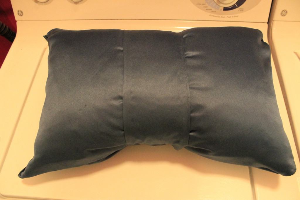 No Sew Bow Pillow