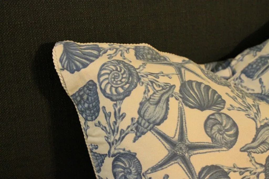 No Sew Pillow Cover with Piping - Charleston Crafted