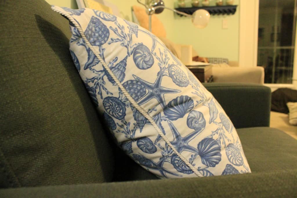 No Sew Pillow Cover with Piping - Charleston Crafted