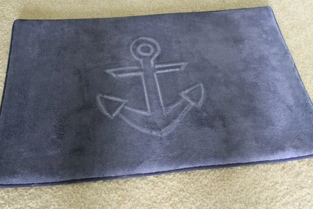 DIY Bleach Pen Anchor Mat - Charleston Crafted