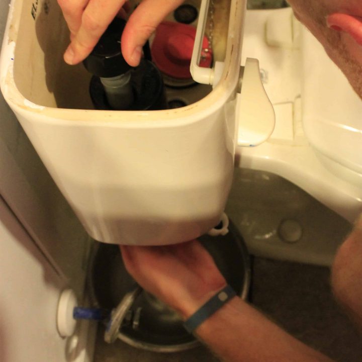 How to replace a toilet pump