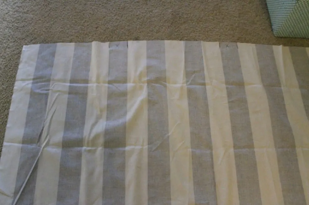 DIY Striped Table Runner - Charleston Crafted