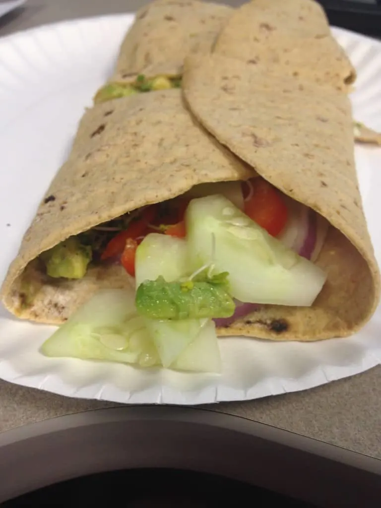 Five Easy Healthy Wraps to Pack iin your Lunchbox - Charleston Crafted