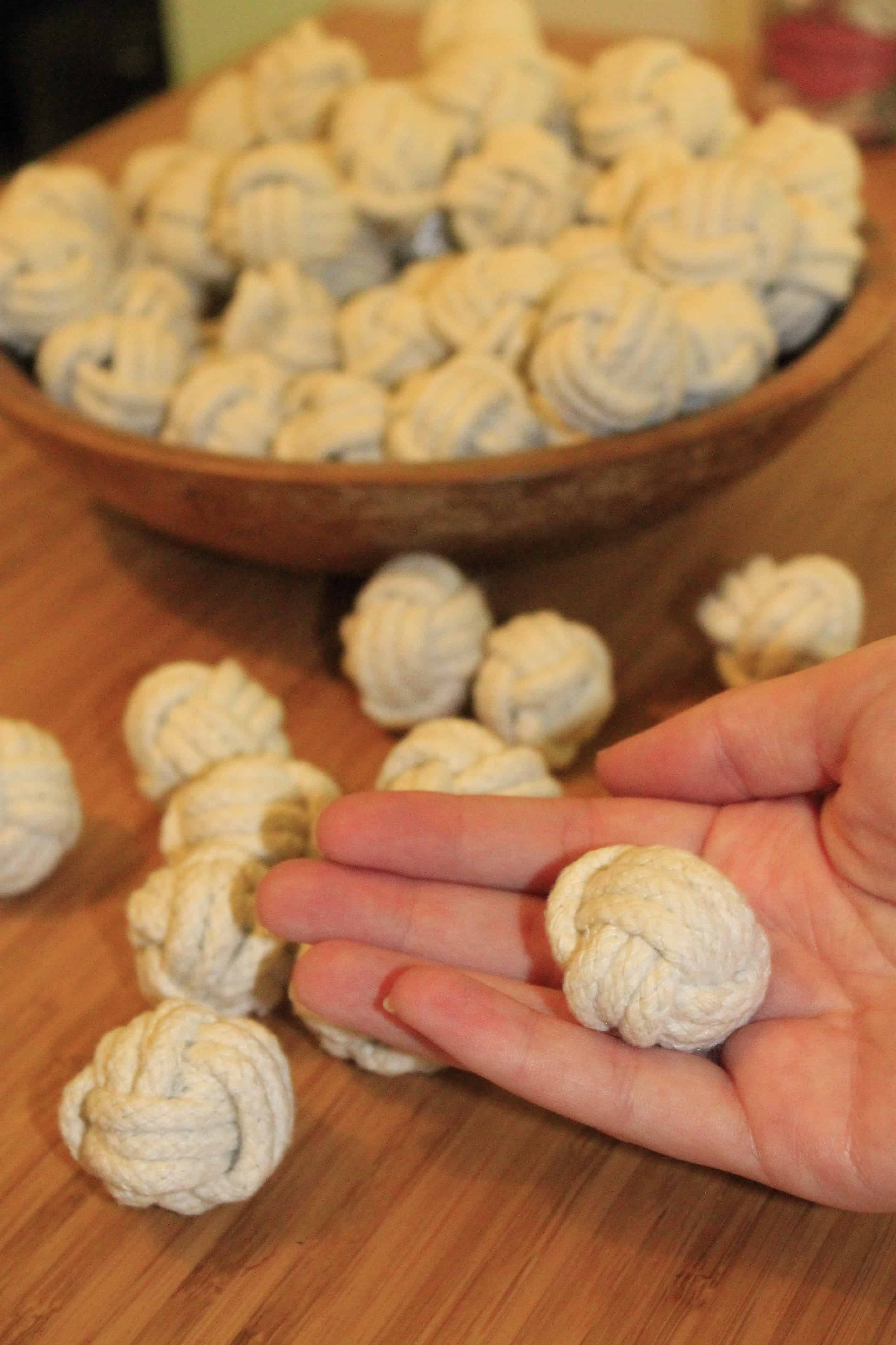 DIY Monkey Fist Knots for Wedding Decor - Charleston Crafted