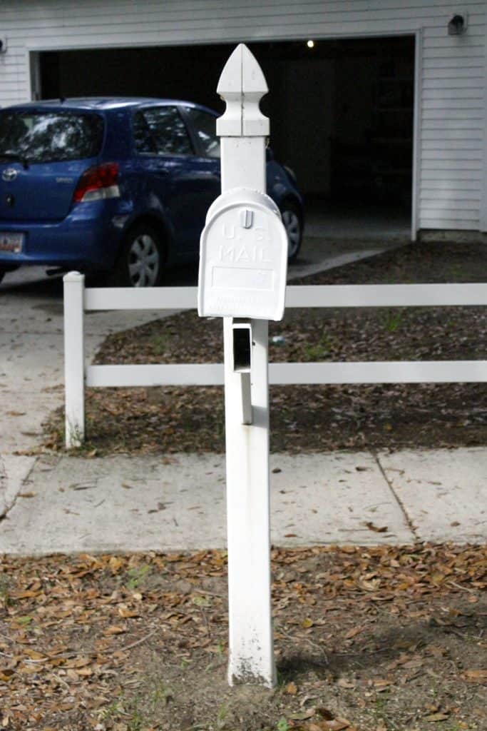 How to Change a Rusted Old Mailbox - Charleston Crafted