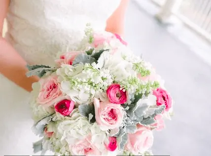 Bouquet Inspiration - Charleston Crafted