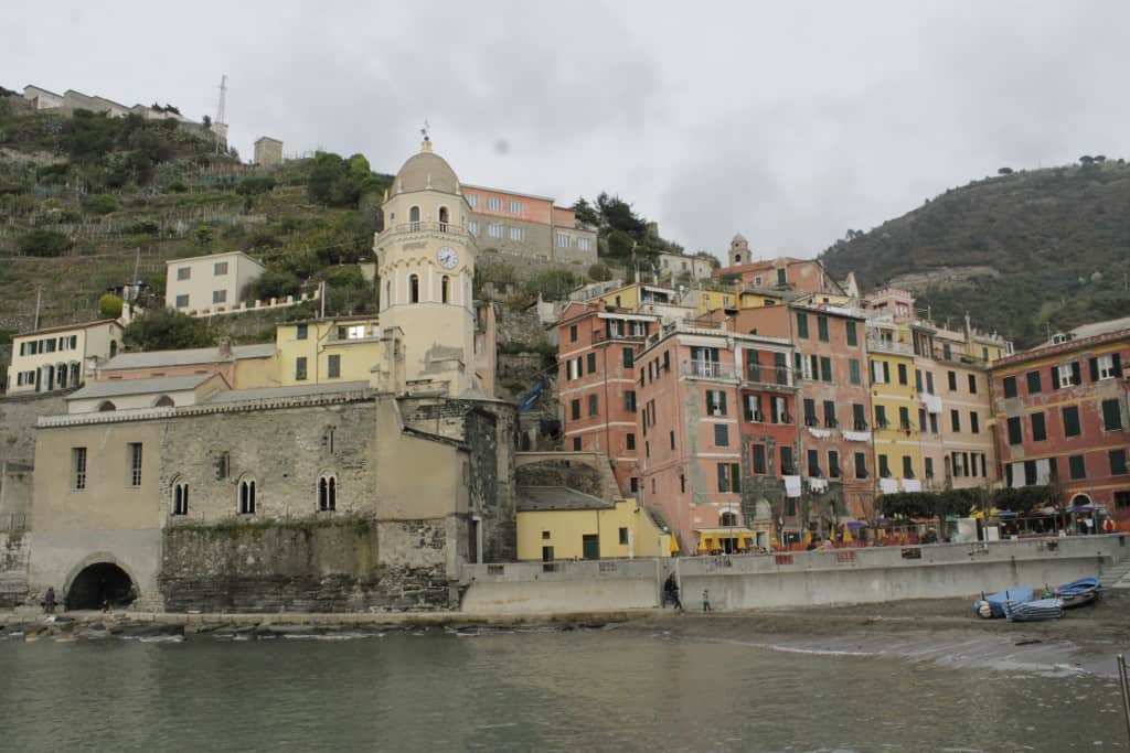 Hiking Cinque Terre - Charleston Crafted