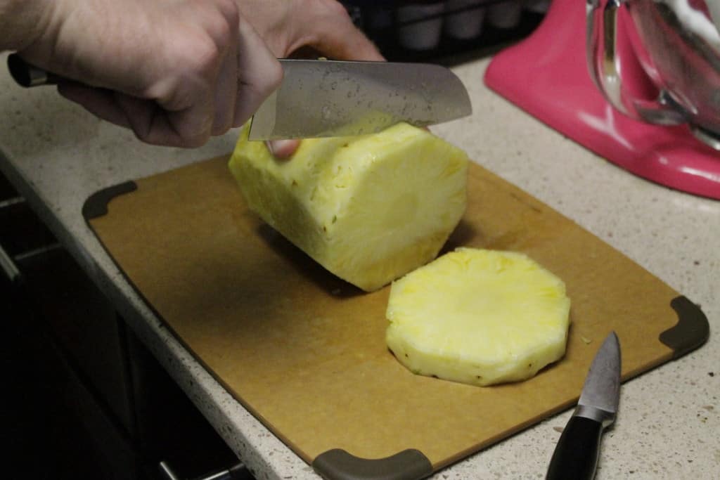 How to Cut a Pineapple - Charleston Crafted