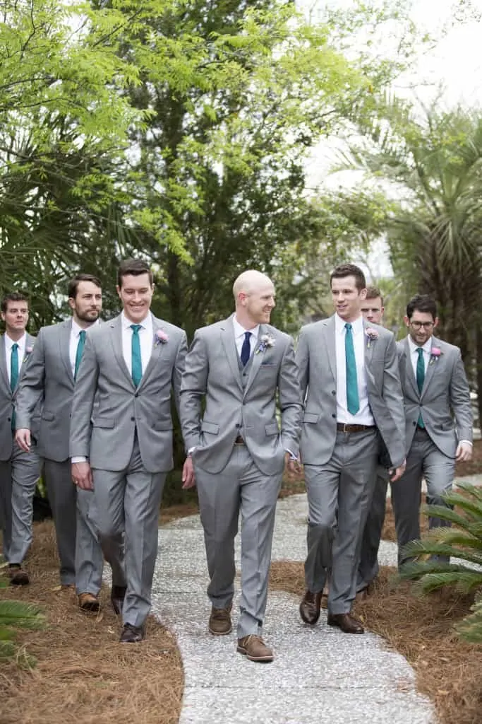 Groomsmen Photos - Charleston Crafted