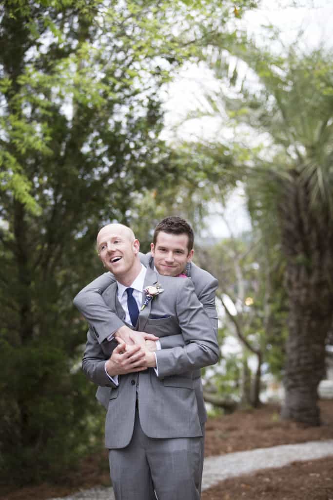 Groomsmen Photos - Charleston Crafted