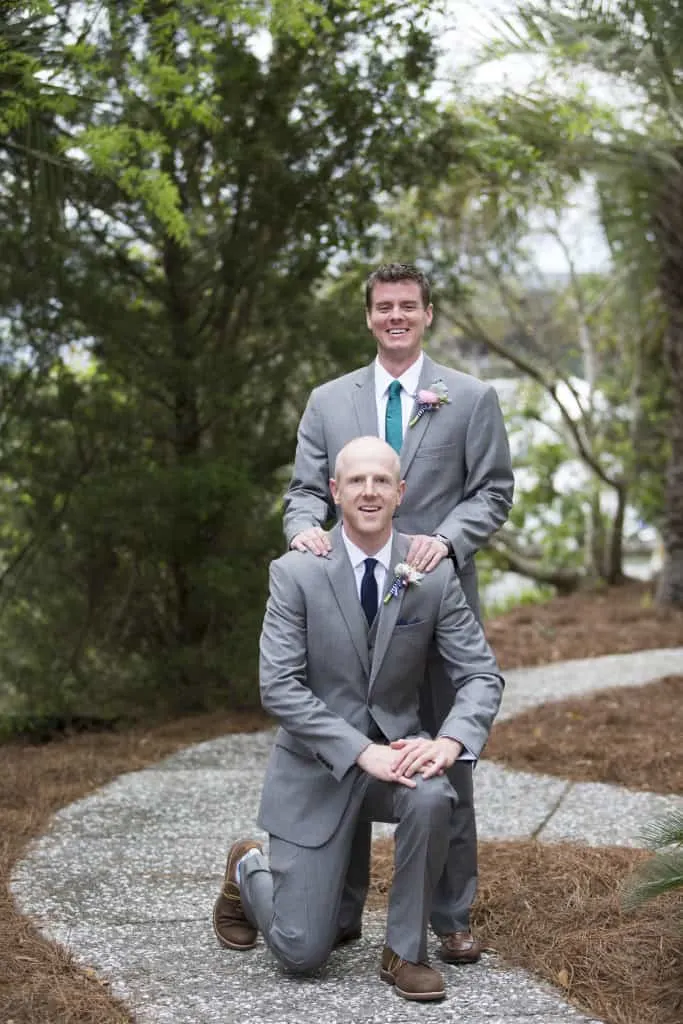 Groomsmen Photos - Charleston Crafted