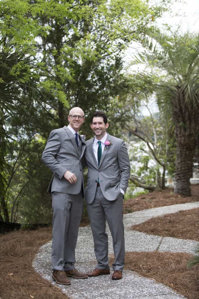 Groomsmen Photos - Charleston Crafted