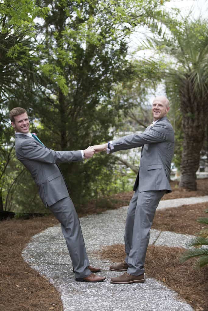 Groomsmen Photos - Charleston Crafted