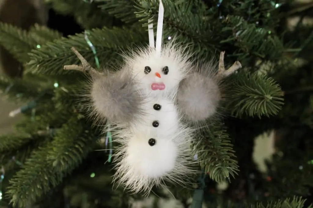 DIY Mink Snowman Ornament - Charleston Crafted