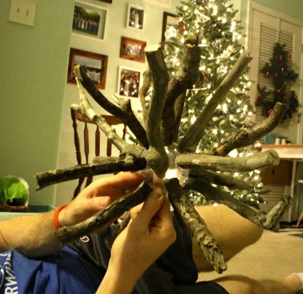 DIY Drift Wood Star Burst Tree Topper - Charleston Crafted