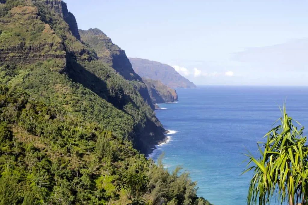 Kauai Day Three – Hiking the Na Pali Coast - Charleston Crafted