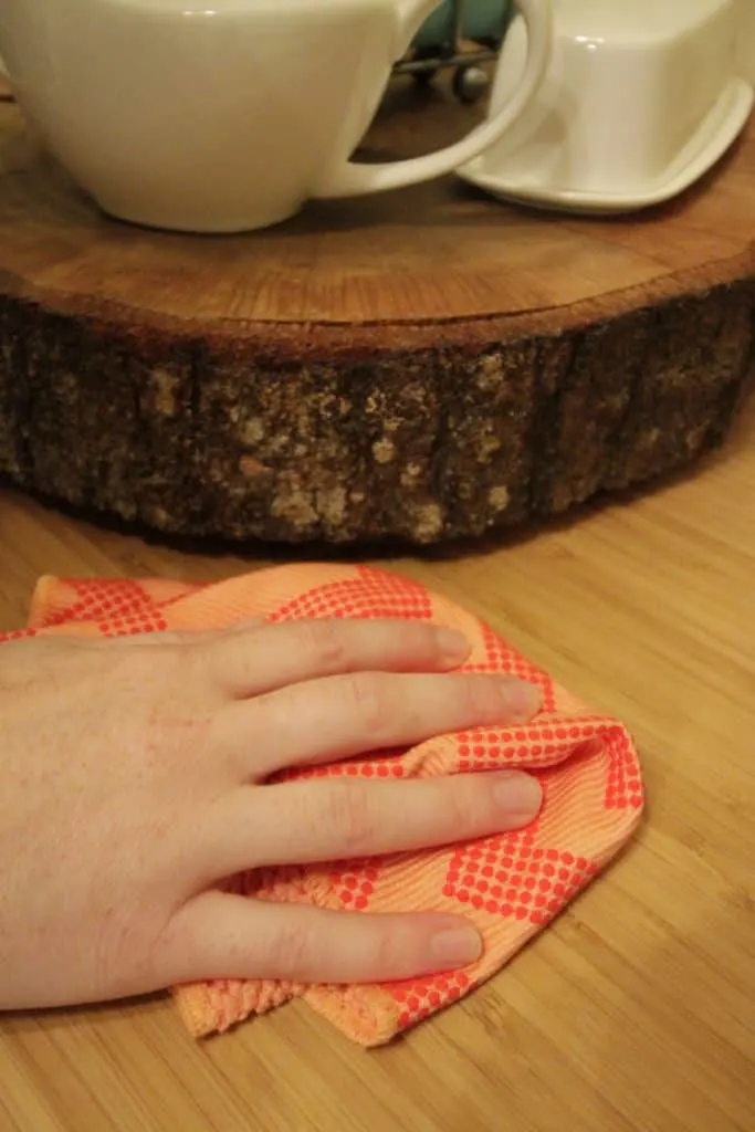 DIY Wood Slice Lazy Susan Tutorial - Charleston Crafted
