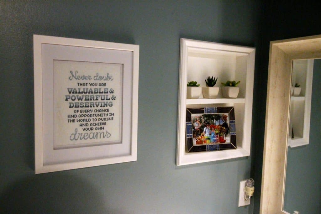 Guest Bathroom Mini-Makeover - Charleston Crafted