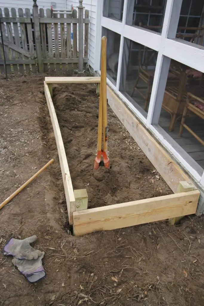 DIY Raised Bed Garden - Charleston Crafted