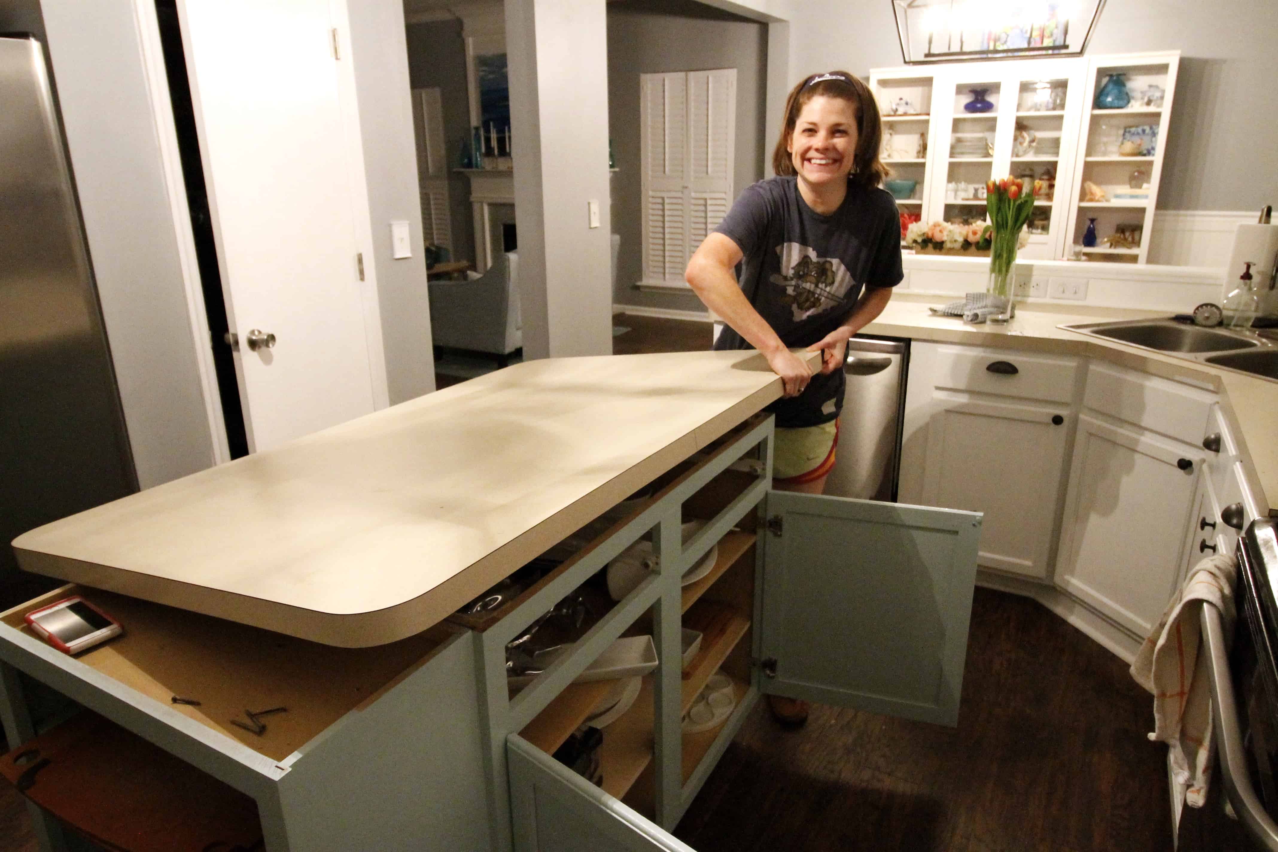 How To Remove Laminate Countertop Backsplash Without Damaging