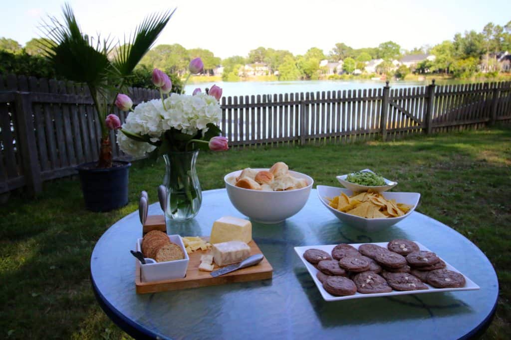 5 Tips for Hosting an Awesome Backyard Party - Charleston Crafted