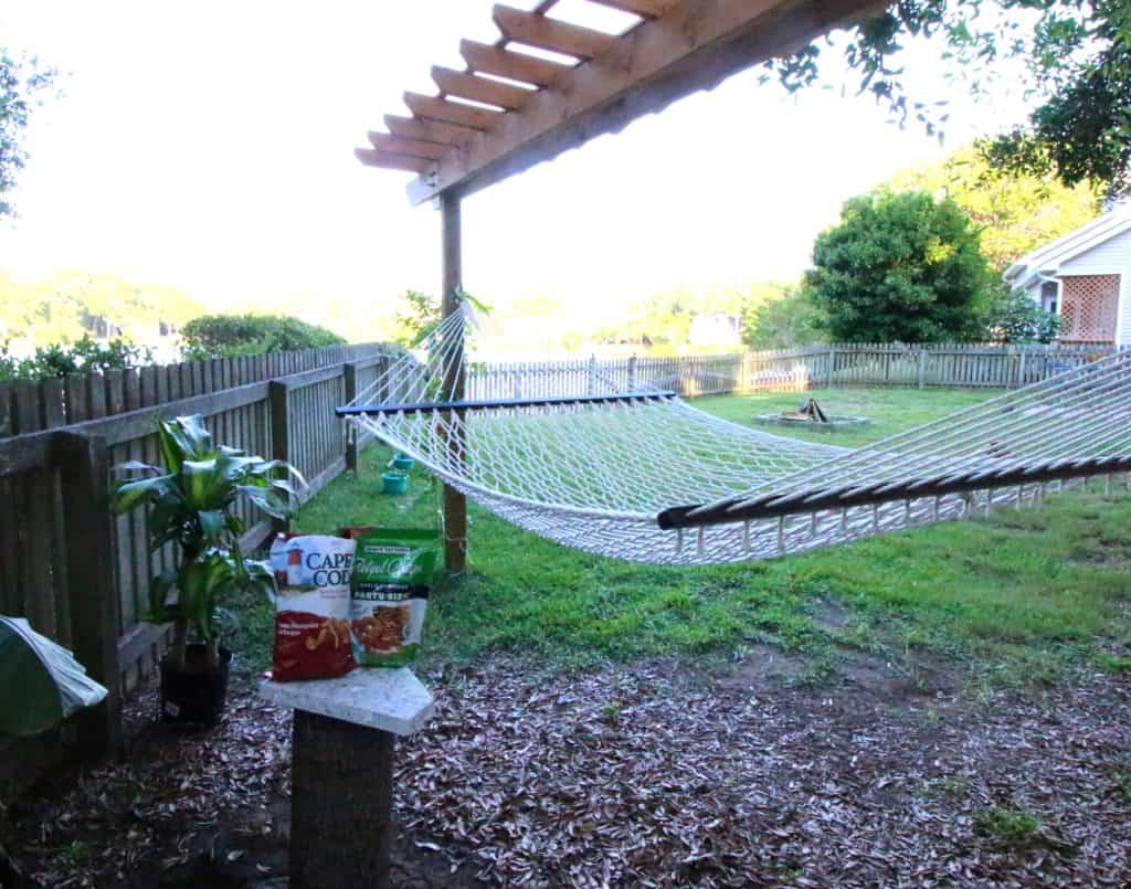 DIY Outdoor Hammock Side Table - Charleston Crafted