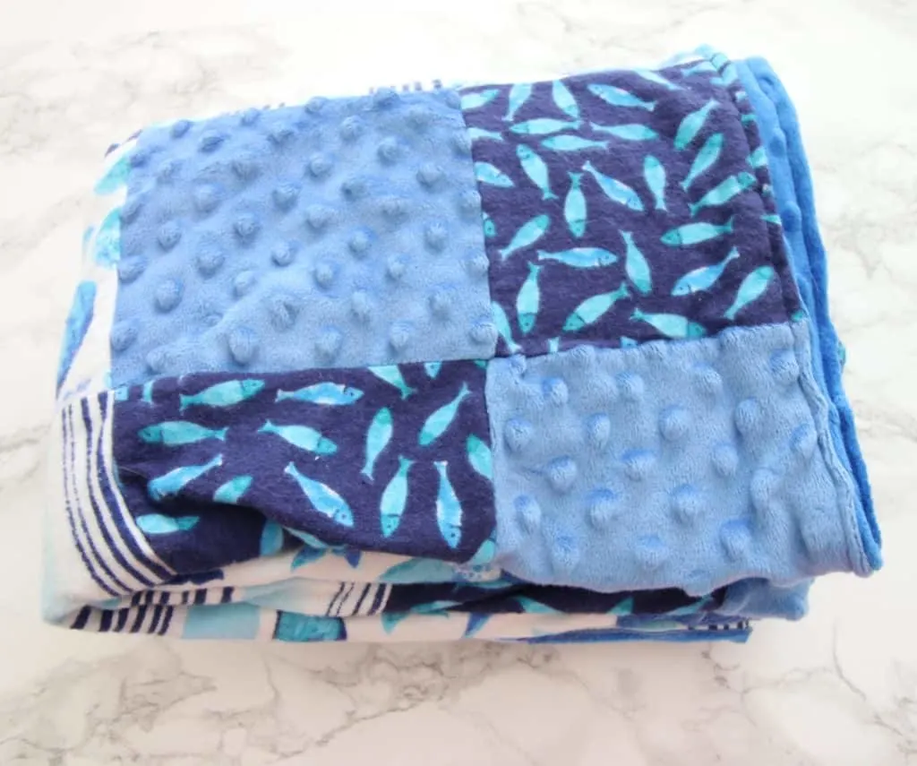 DIY sewing baby blanket minky 