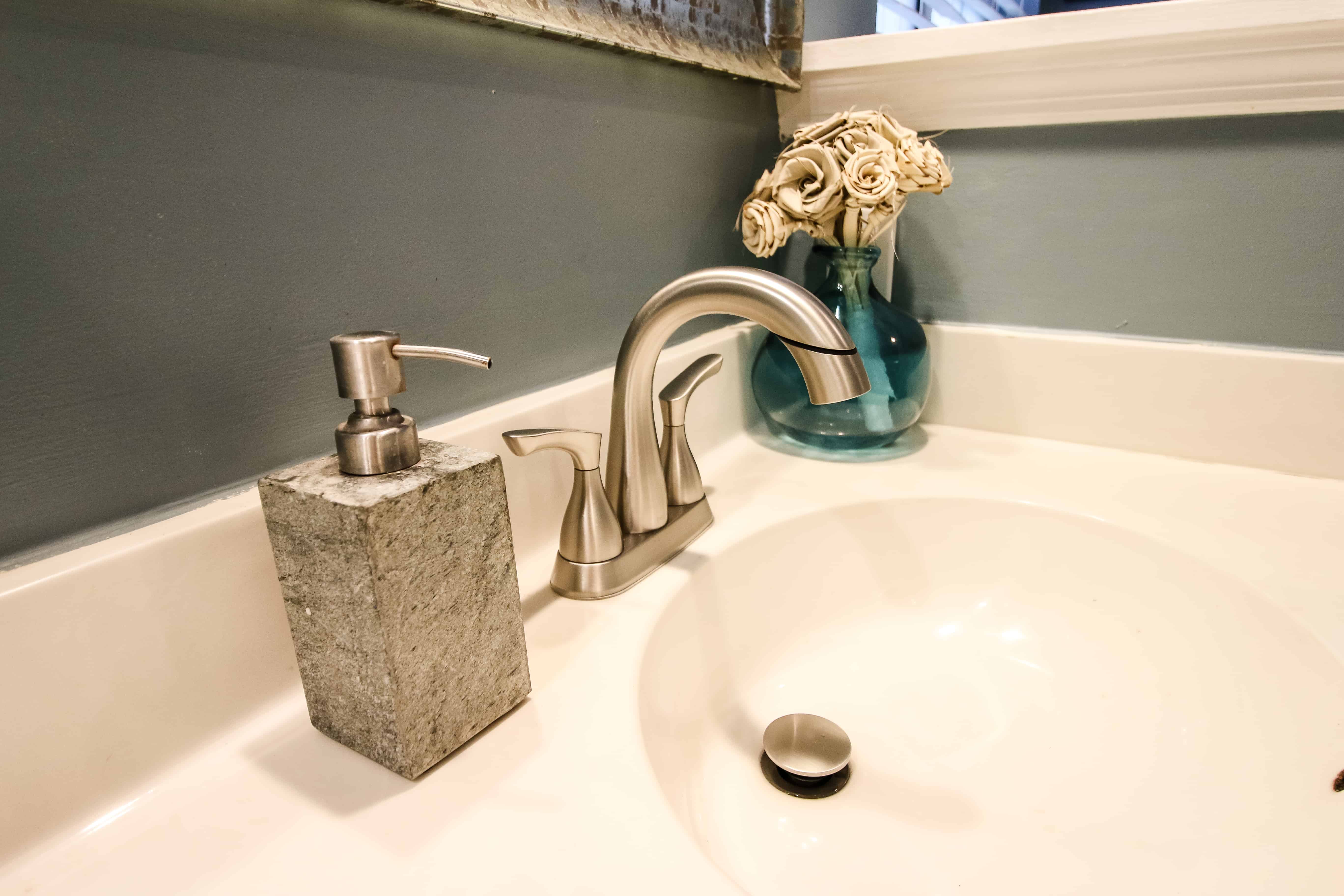 New Delta Broadmoor Faucet