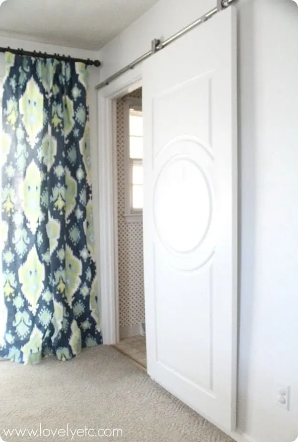 barn door bathroom