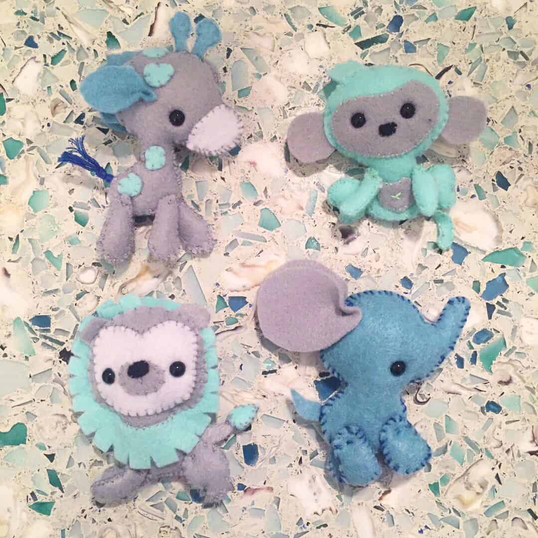 How to Make a Felt Jungle Baby Mobile