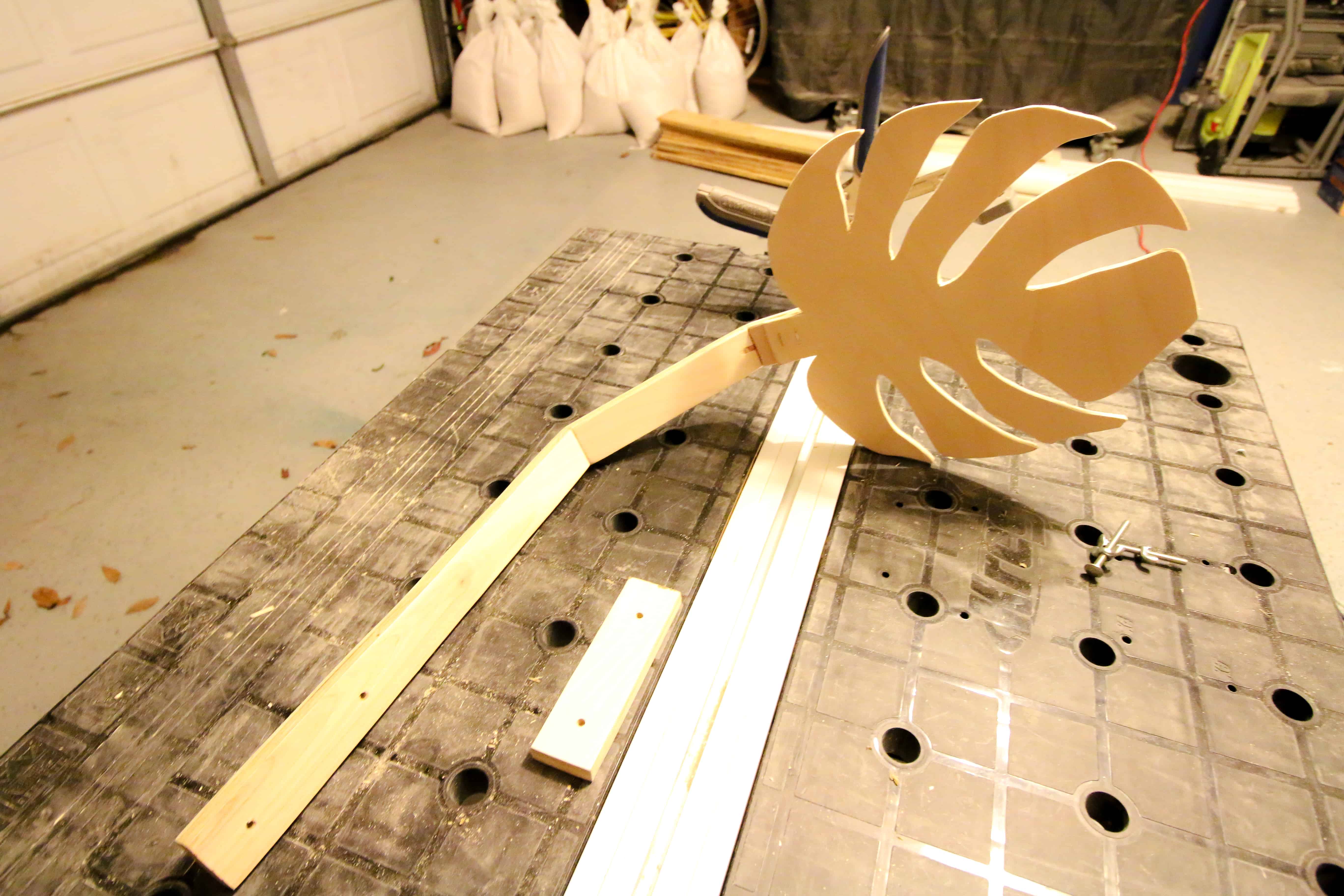 How to Make a Felt Jungle Baby Mobile