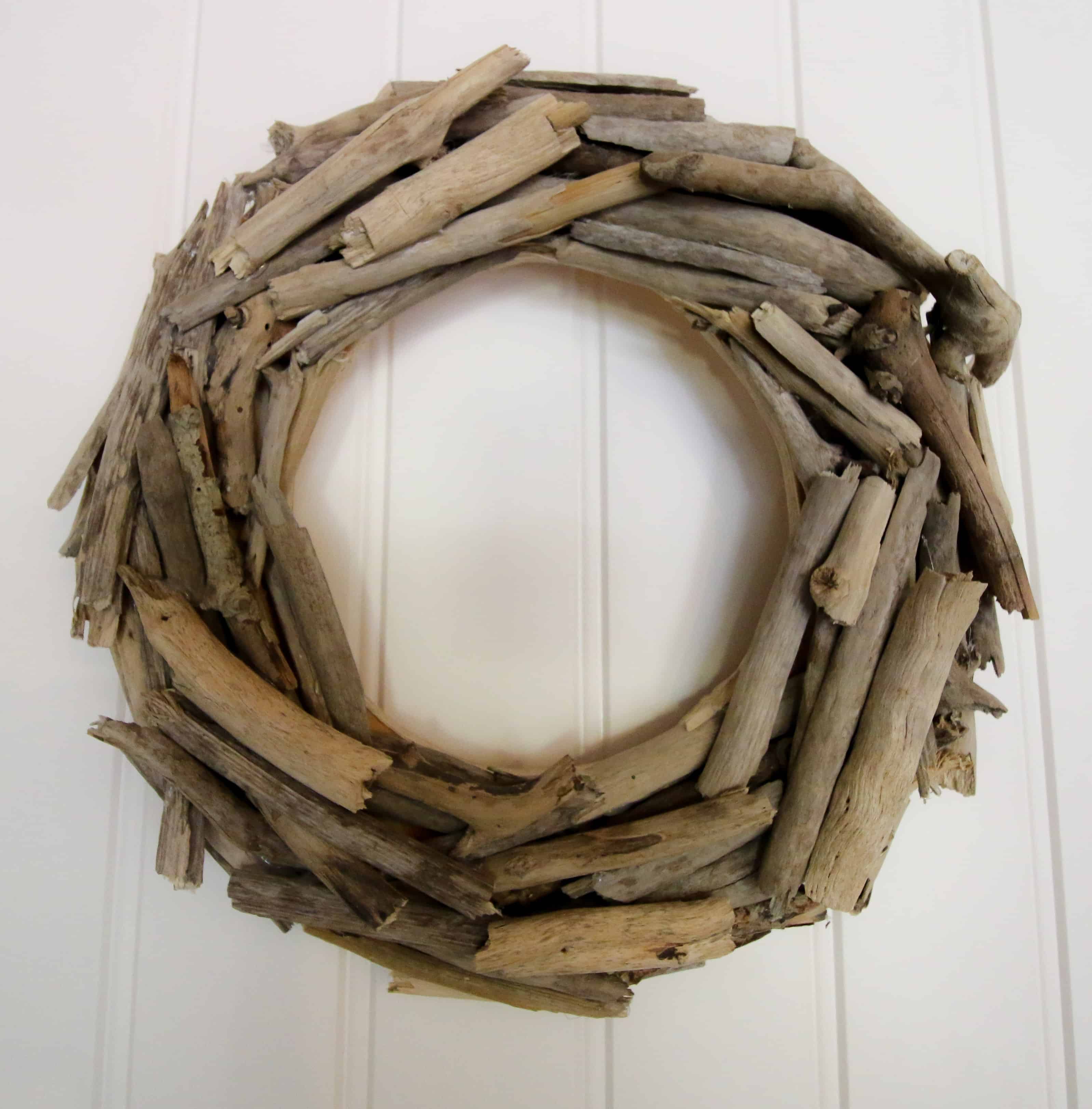 DIY Driftwood Wreath