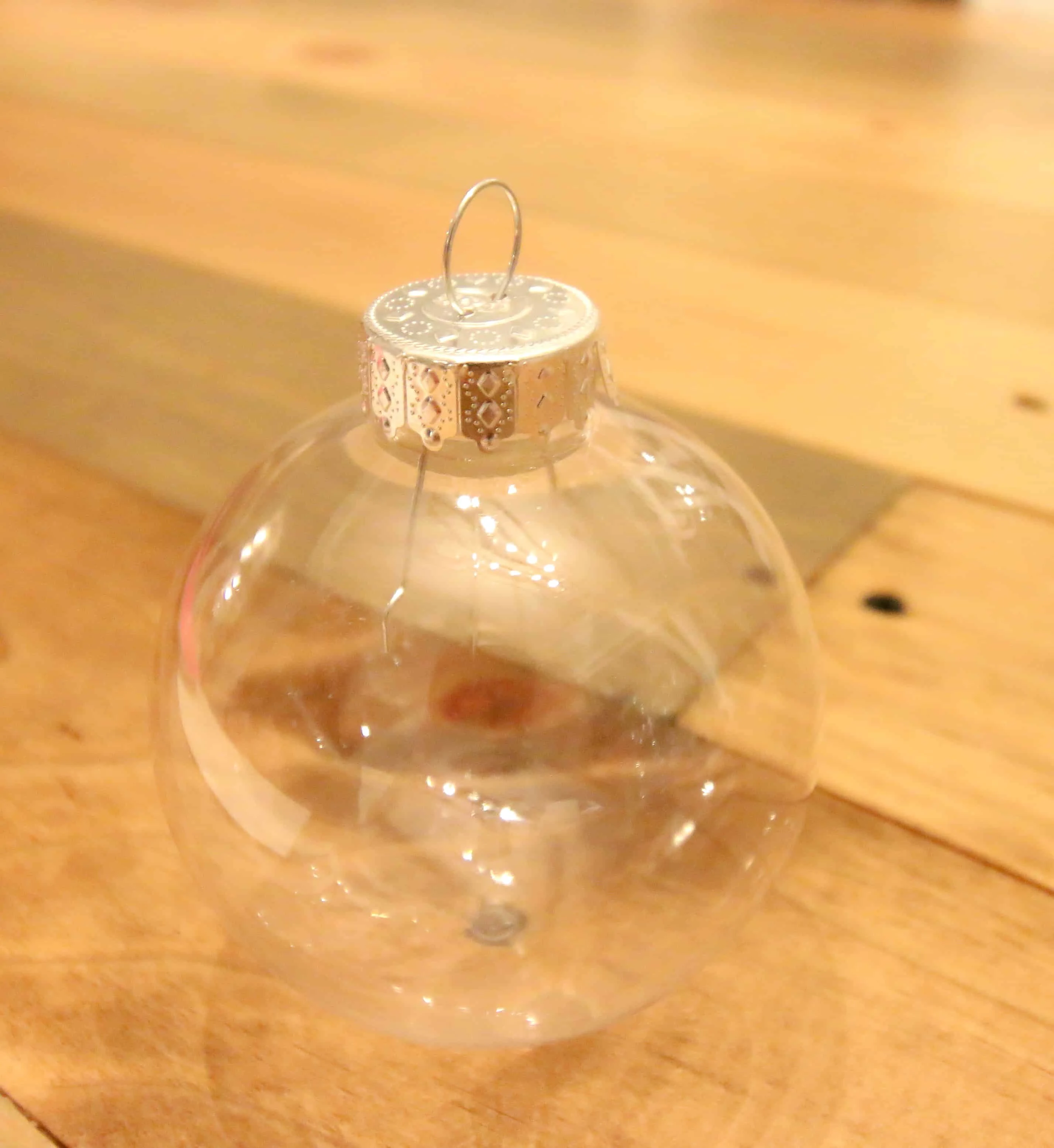 DIY Sand Ball Ornament via Charleston Crafted