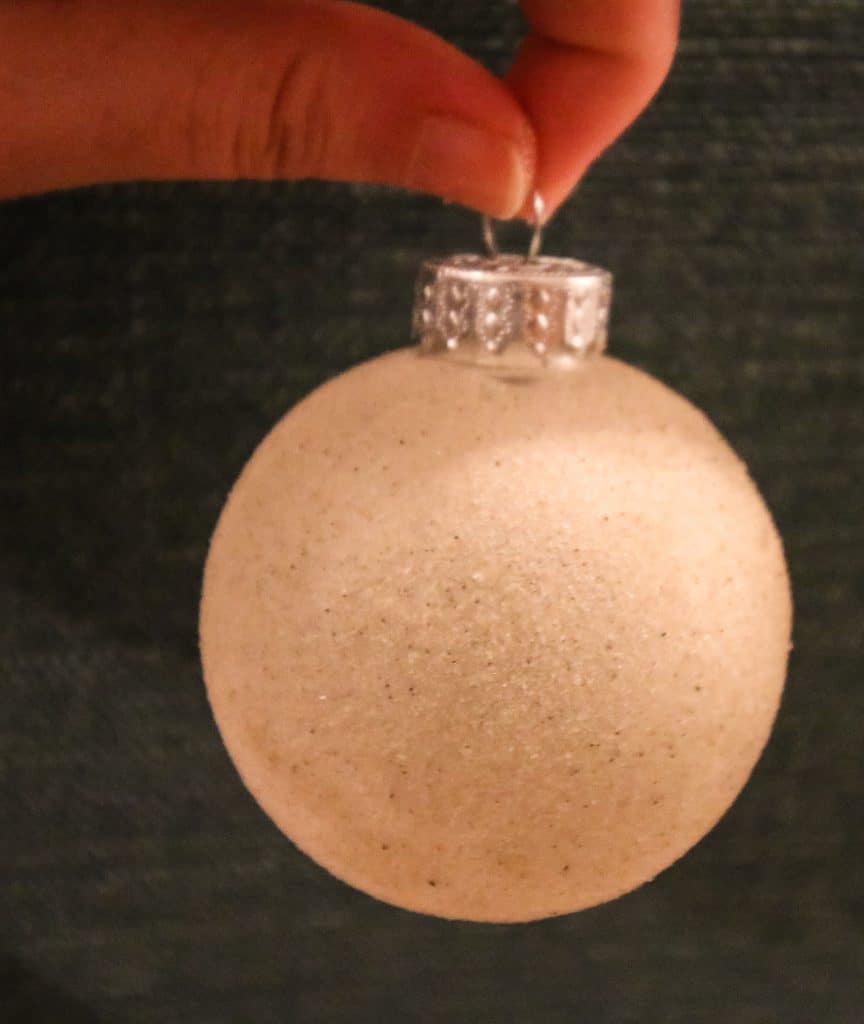 DIY Sand Ball Ornament via Charleston Crafted