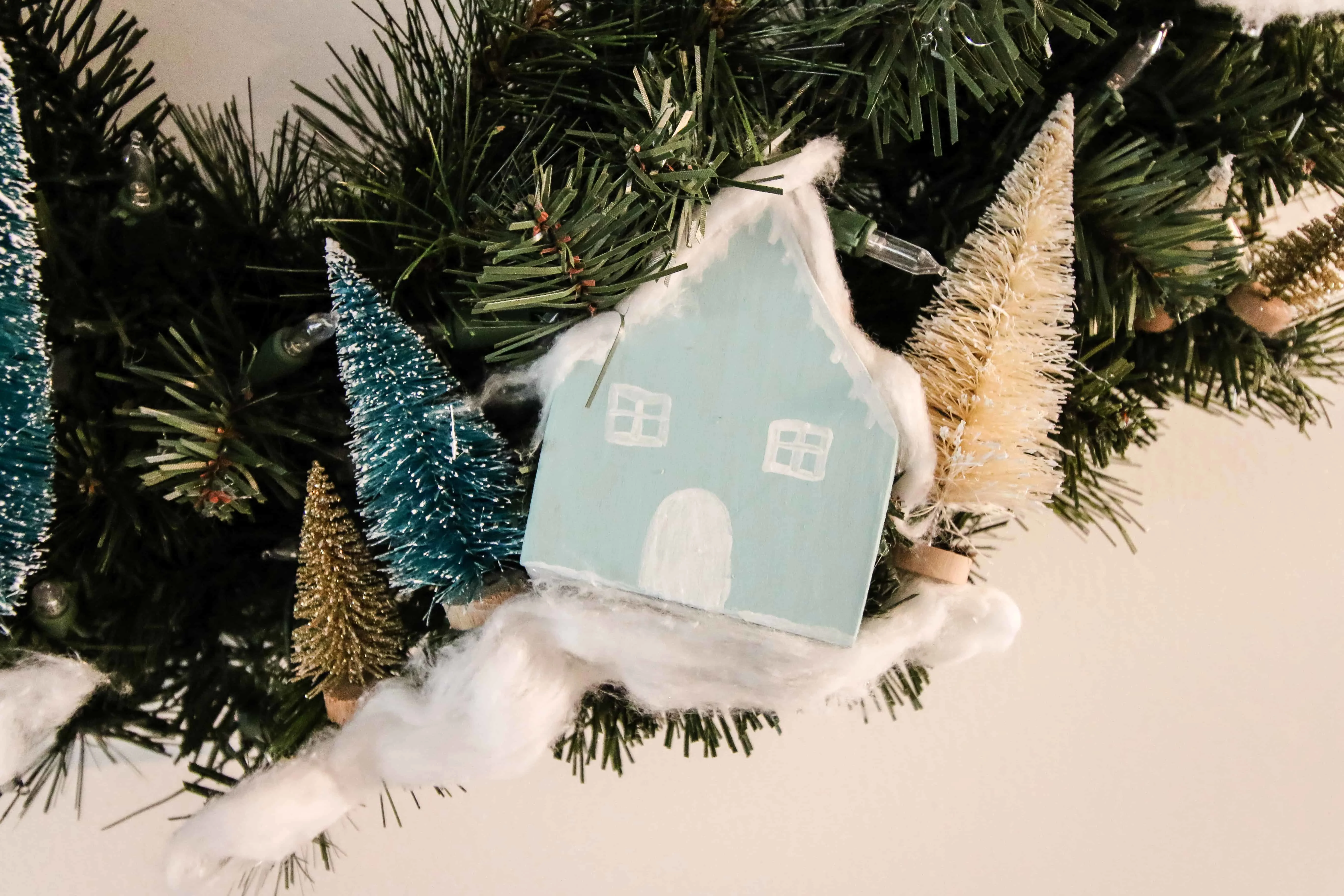 DIY Bottle Brush & Wooden House Christmas Wreath