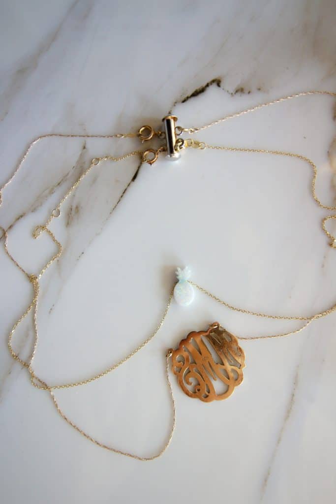 How to keep necklaces from tangling while wearing them