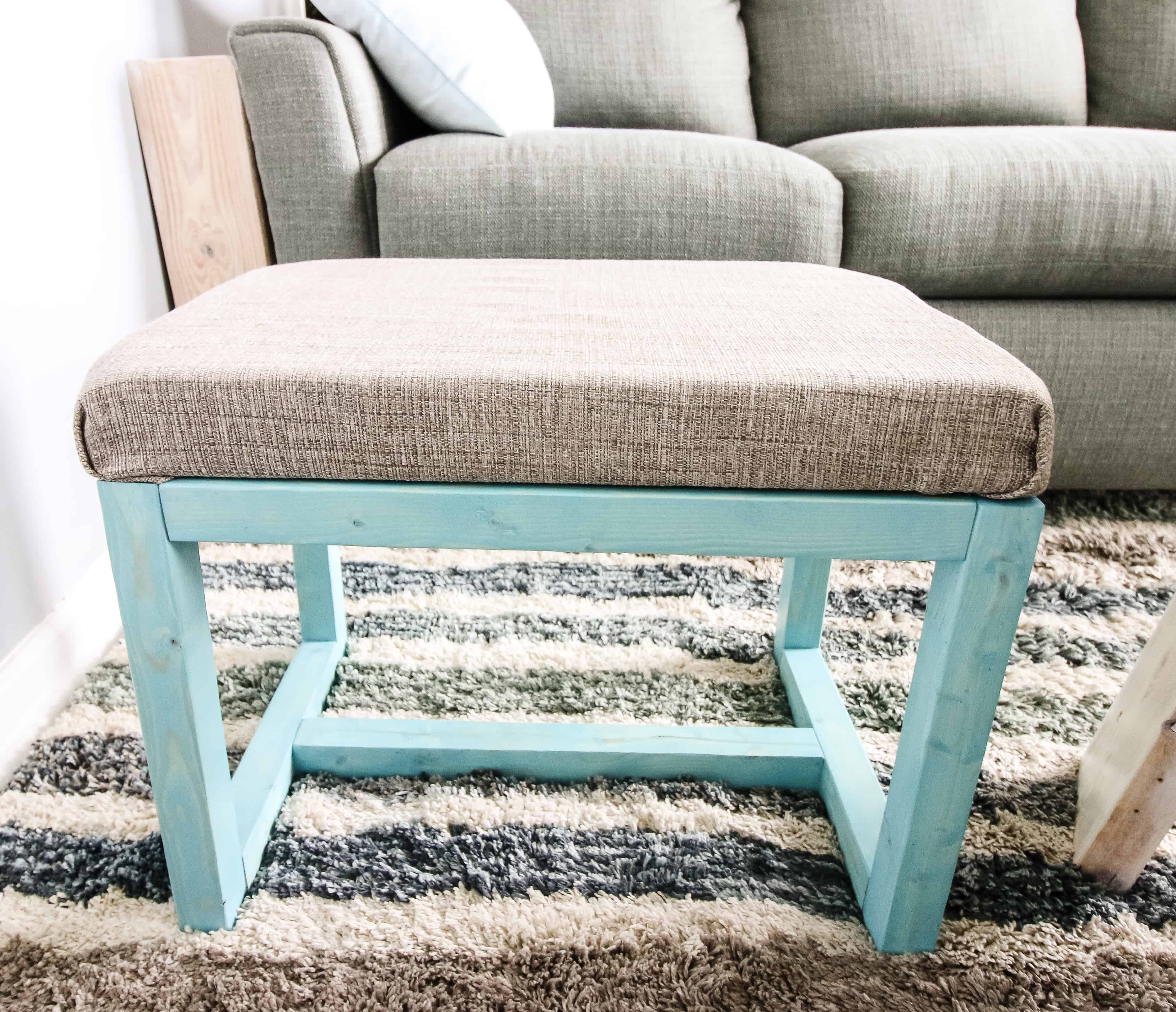 How to make a DIY Footstool, DIY and Crafts