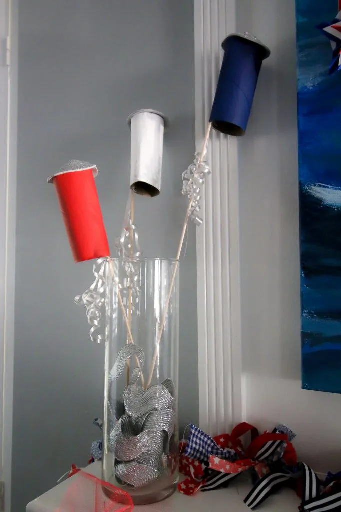 DIY toilet paper roll firecrackers for a patriotic mantel