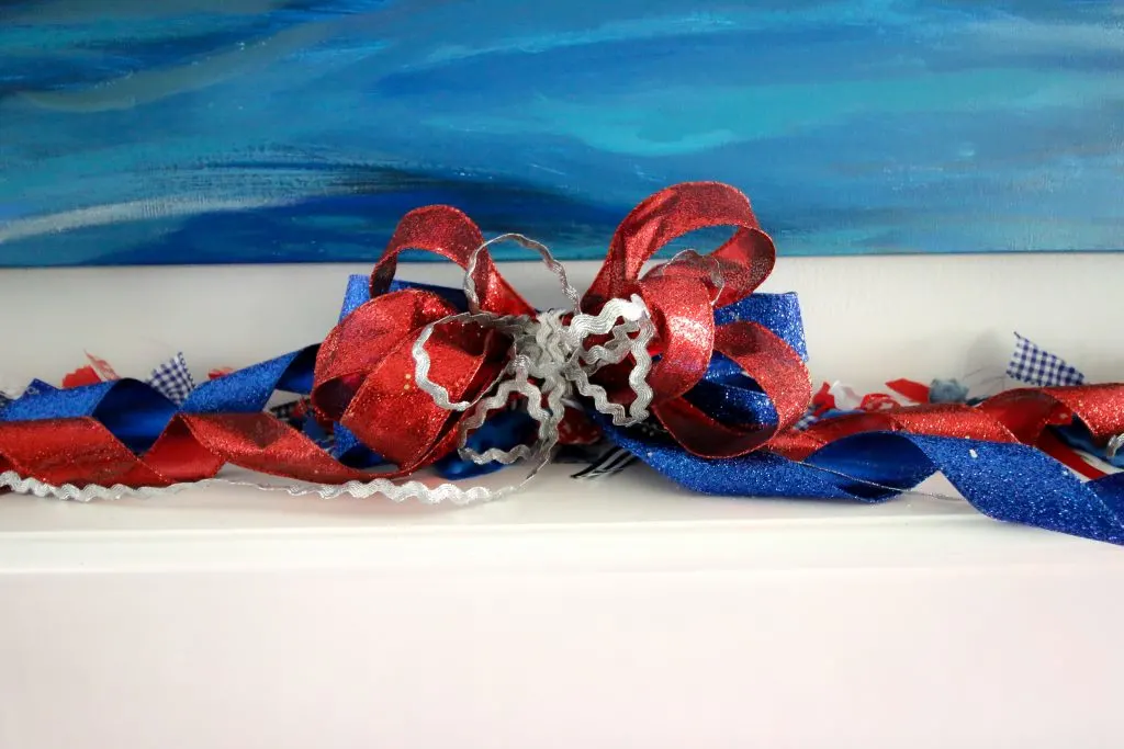 patriotic ribbon bow