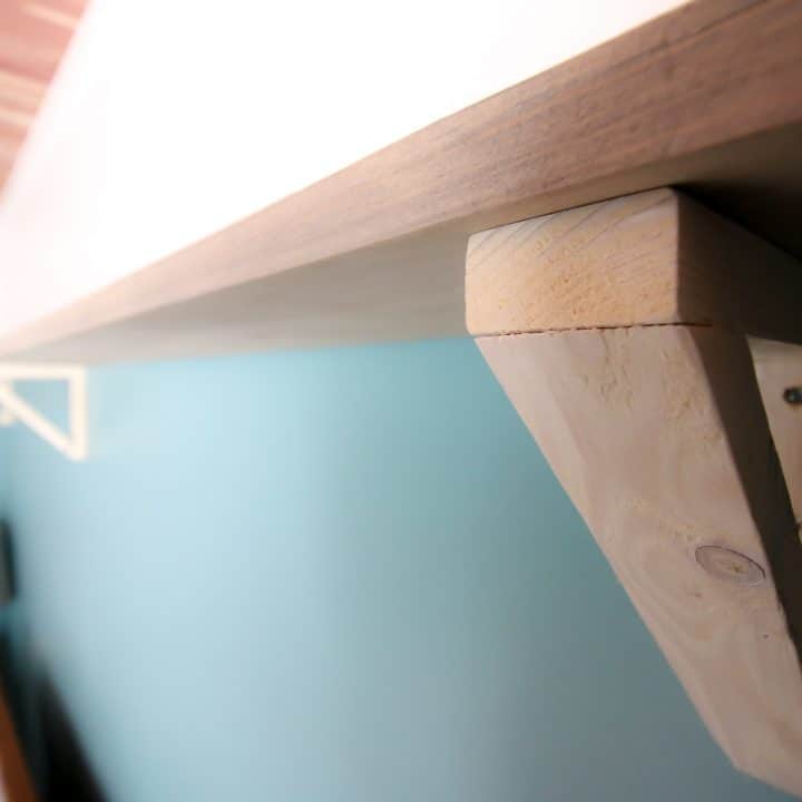How to make wooden shelf brackets