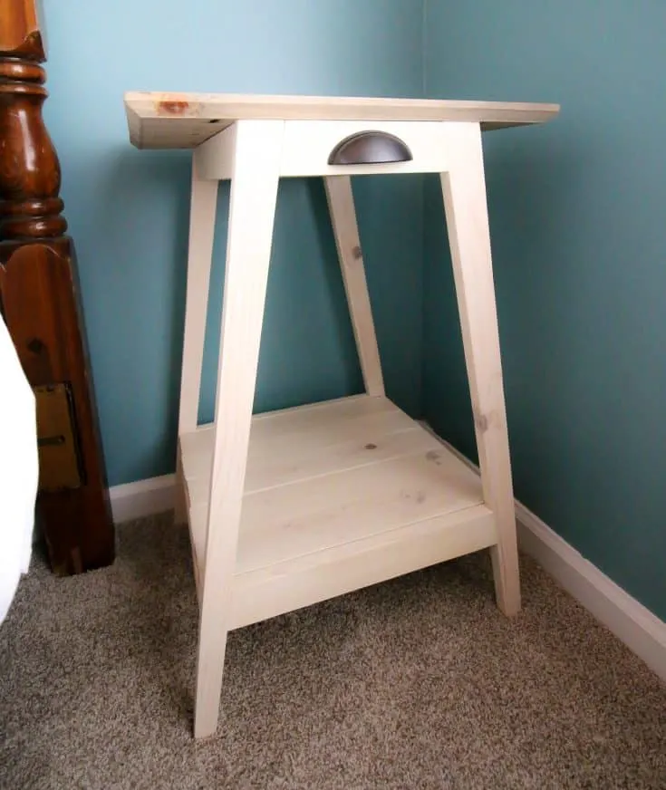 DIY Mid Century Modern Side Table - Charleston Crafted