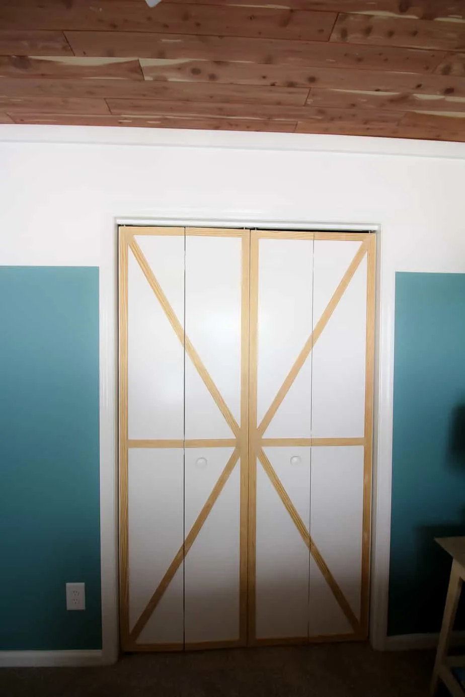 Bi-Fold Barn Doors - Charleston Crafted