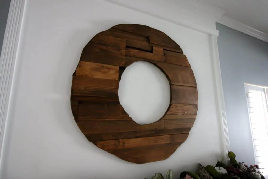 how to make a scrap wood wreath