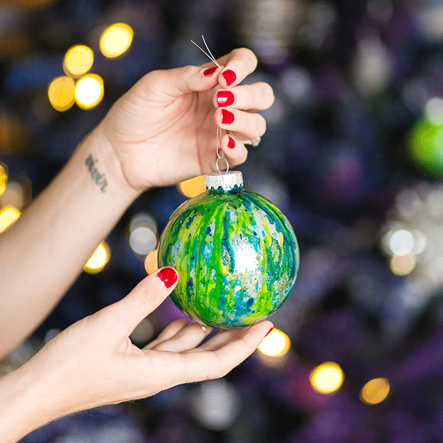 140Pcs Christmas Ornament Balls Fillable DIY Clear Plastic Decoration Baubles
