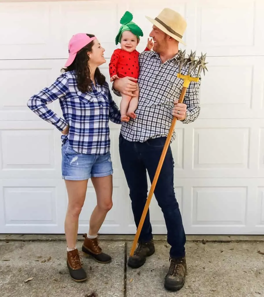 DIY family Halloween costume - strawberry and farmers