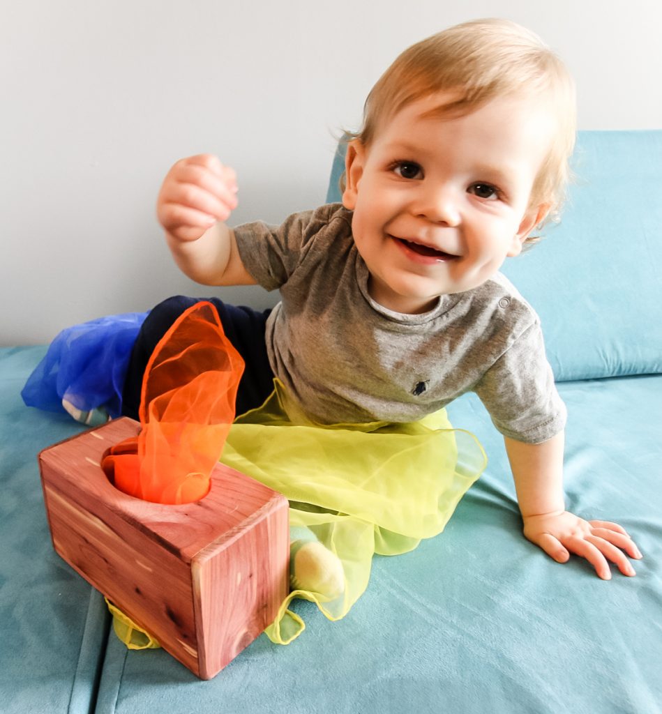 Playing with DIY magic tissue box